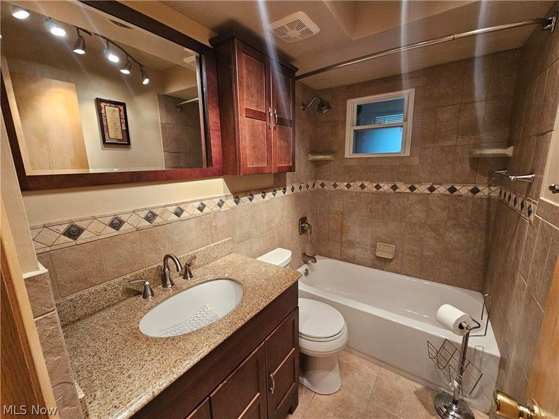 15413 Shirley Avenue, Maple Heights, OH 44137 Photo 17