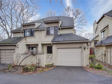 959 East Avenue, Rochester, NY 14607