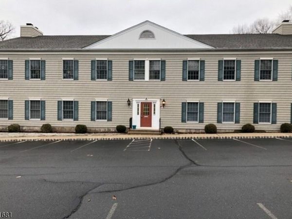1124 Rt202A2, Raritan, NJ 08869