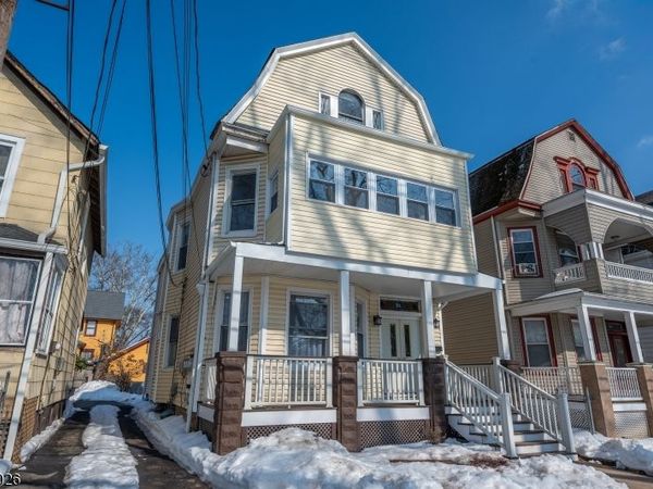 24 Llewellyn Ave, Unit Loft, Bloomfield, NJ 07003