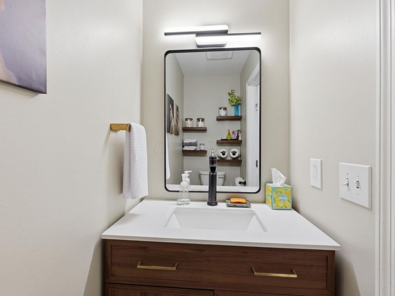 8392 Cliffthorne Way , Columbus, OH 43235 Photo 11