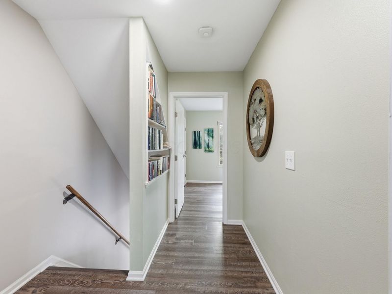 8392 Cliffthorne Way , Columbus, OH 43235 Photo 16