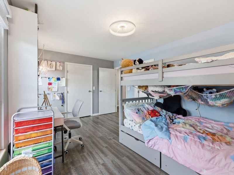 8392 Cliffthorne Way , Columbus, OH 43235 Photo 17