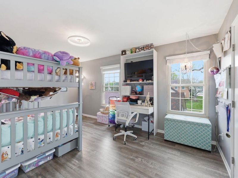 8392 Cliffthorne Way , Columbus, OH 43235 Photo 18