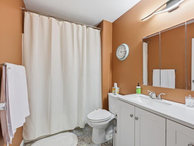 8392 Cliffthorne Way , Columbus, OH 43235 Photo 21