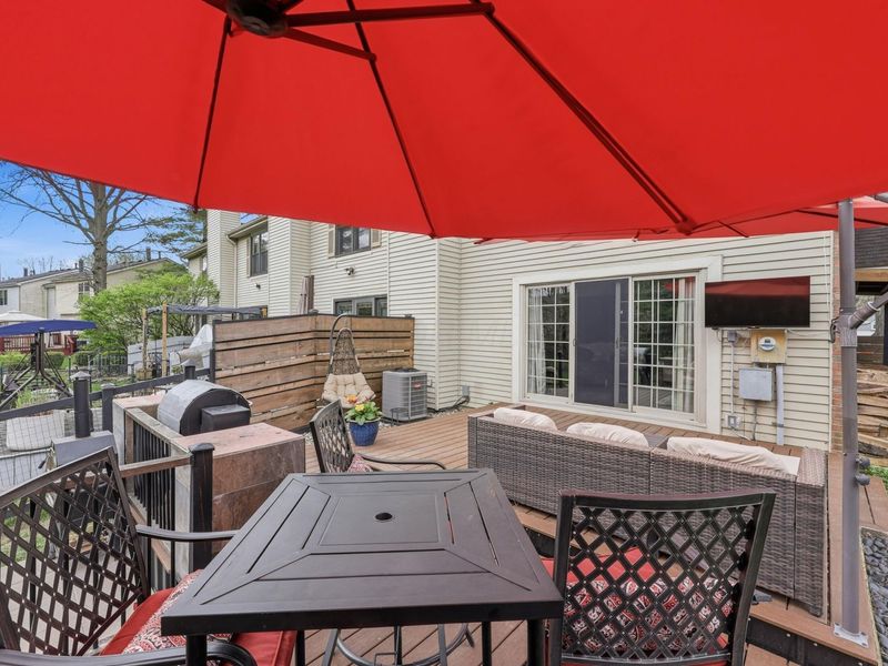 8392 Cliffthorne Way , Columbus, OH 43235 Photo 28