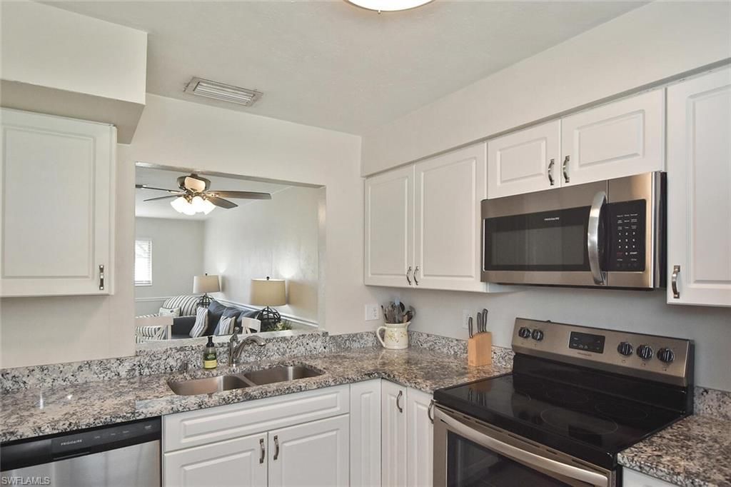 6300 S Pointe Blvd, Unit 436, Fort Myers, FL 33919 Photo