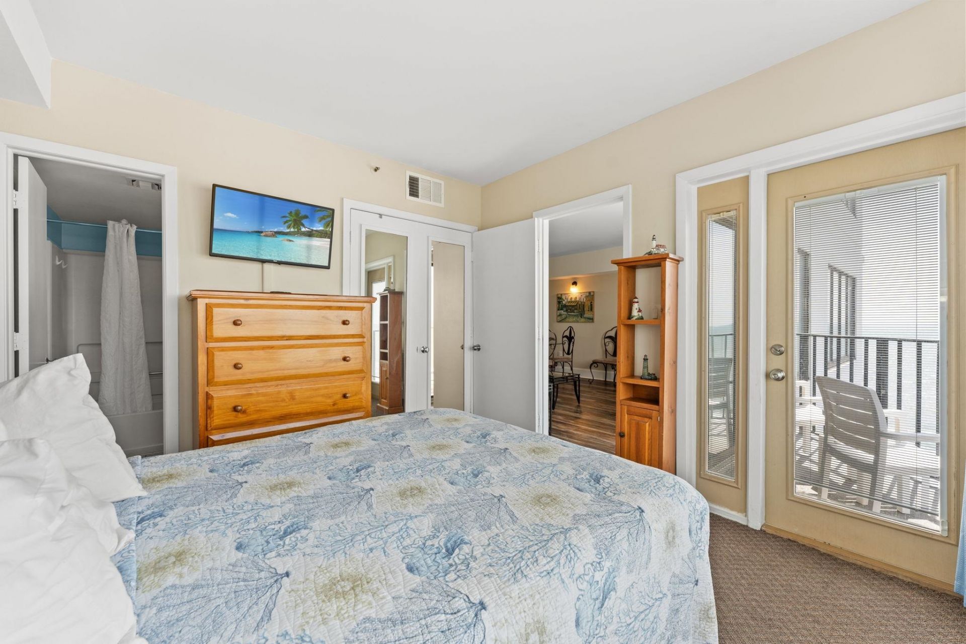 1605 South Ocean Blvd. Photo 8