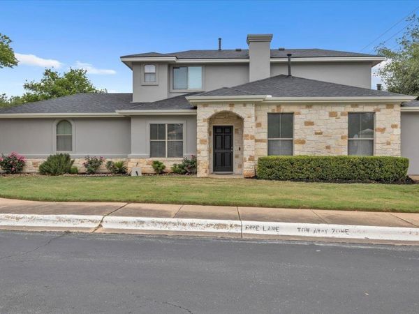 11558 Spicewood PKWY, Unit 18, Austin, TX 78750