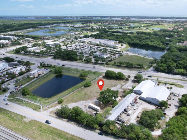 5145 Us Highway 1 Highway, Vero Beach, FL 32967