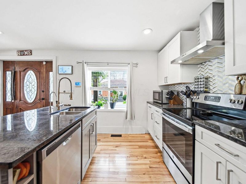 2000 S High Street, Galloway, OH 43119 Photo 12