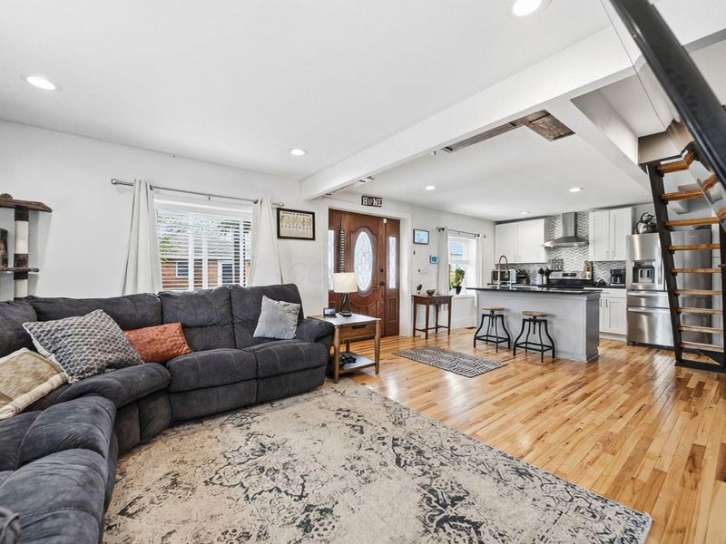 2000 S High Street, Galloway, OH 43119 Photo 5