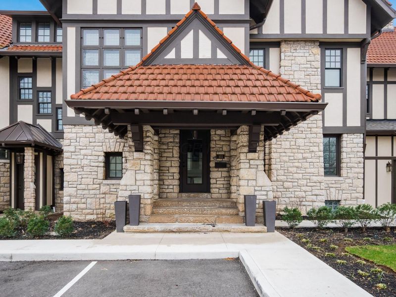2015 W 5th Avenue, Unit 103, Columbus, OH 43212 Photo 6