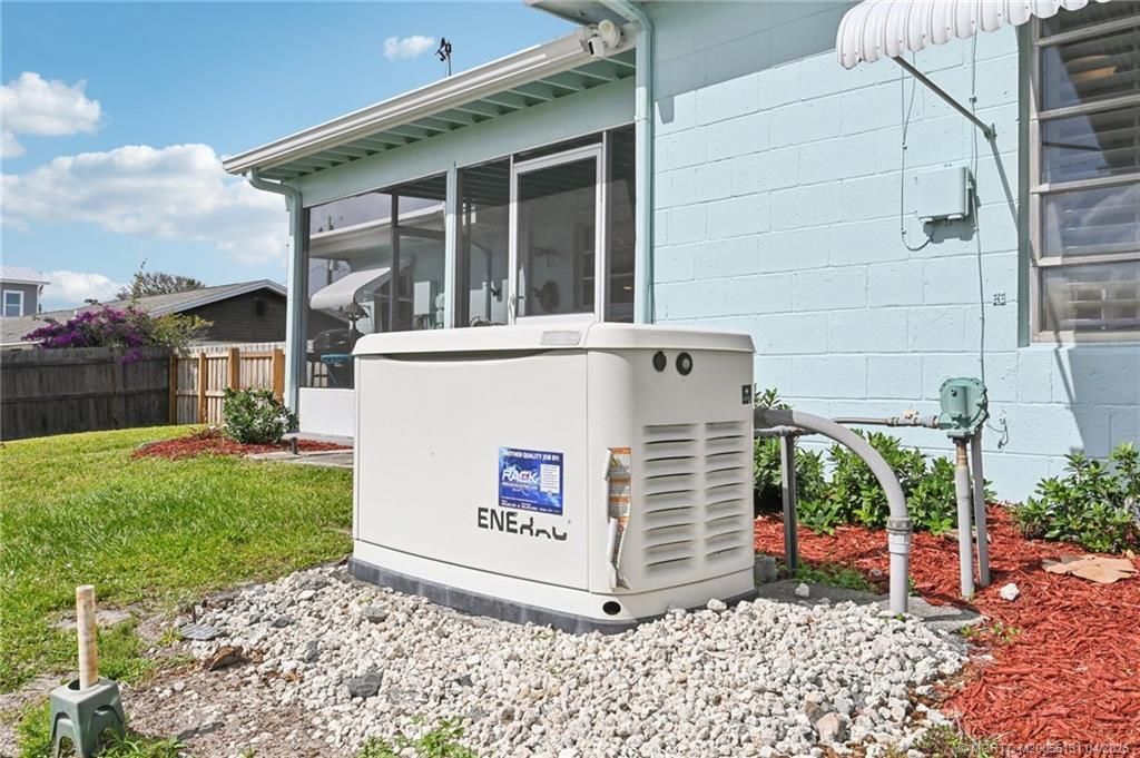 4274 NE Skyline Drive, Jensen Beach, FL 34957 Photo