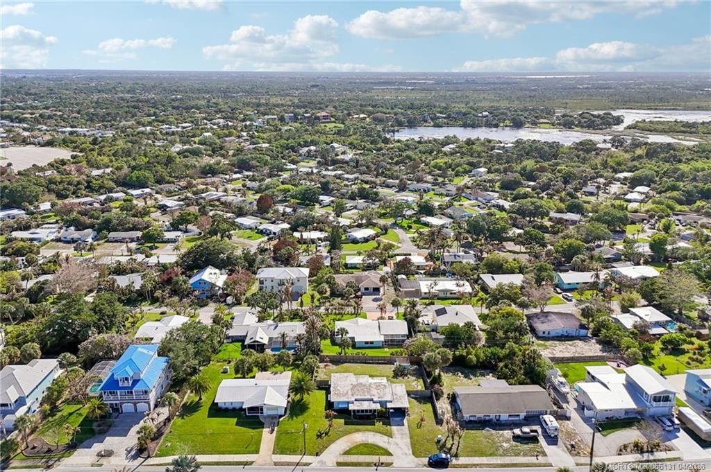 4274 NE Skyline Drive, Jensen Beach, FL 34957 Photo