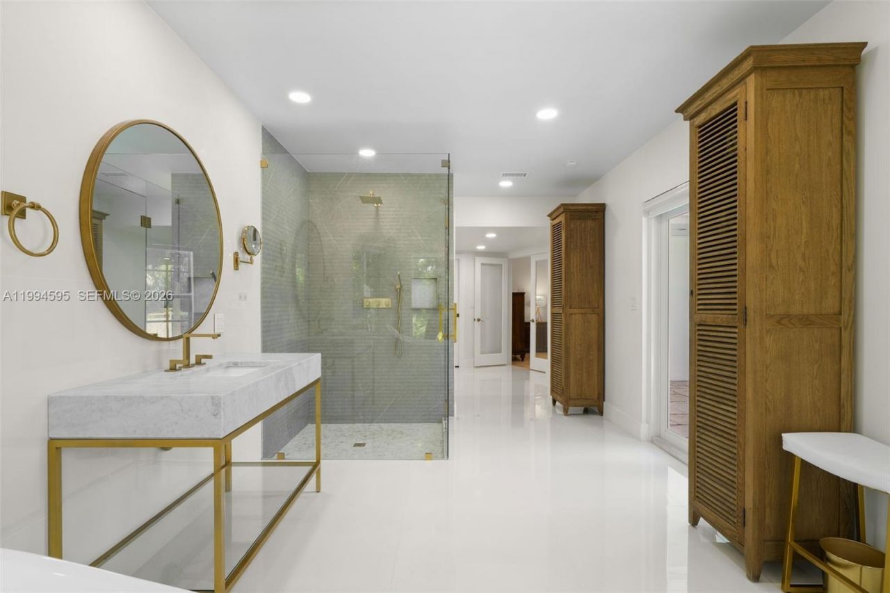 6801 SW 126th Ter, Pinecrest, FL 33156 Photo