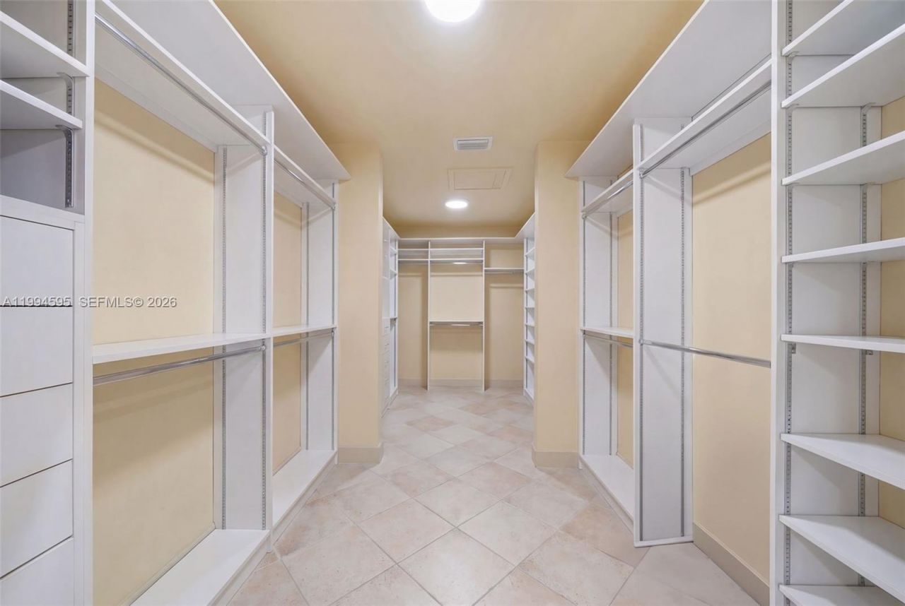 6801 SW 126th Ter, Pinecrest, FL 33156 Photo