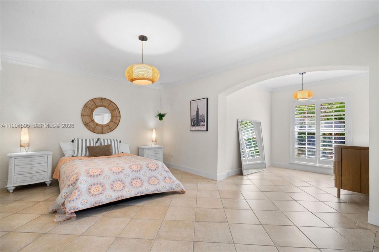 6801 SW 126th Ter, Pinecrest, FL 33156 Photo