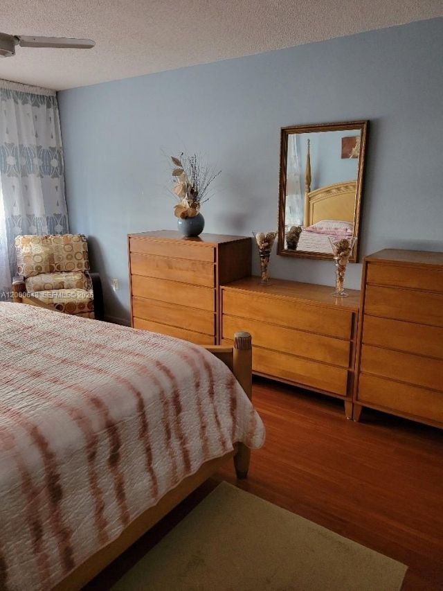 1833 S Ocean Dr, Unit 307, Hallandale Beach, FL 33009 Photo