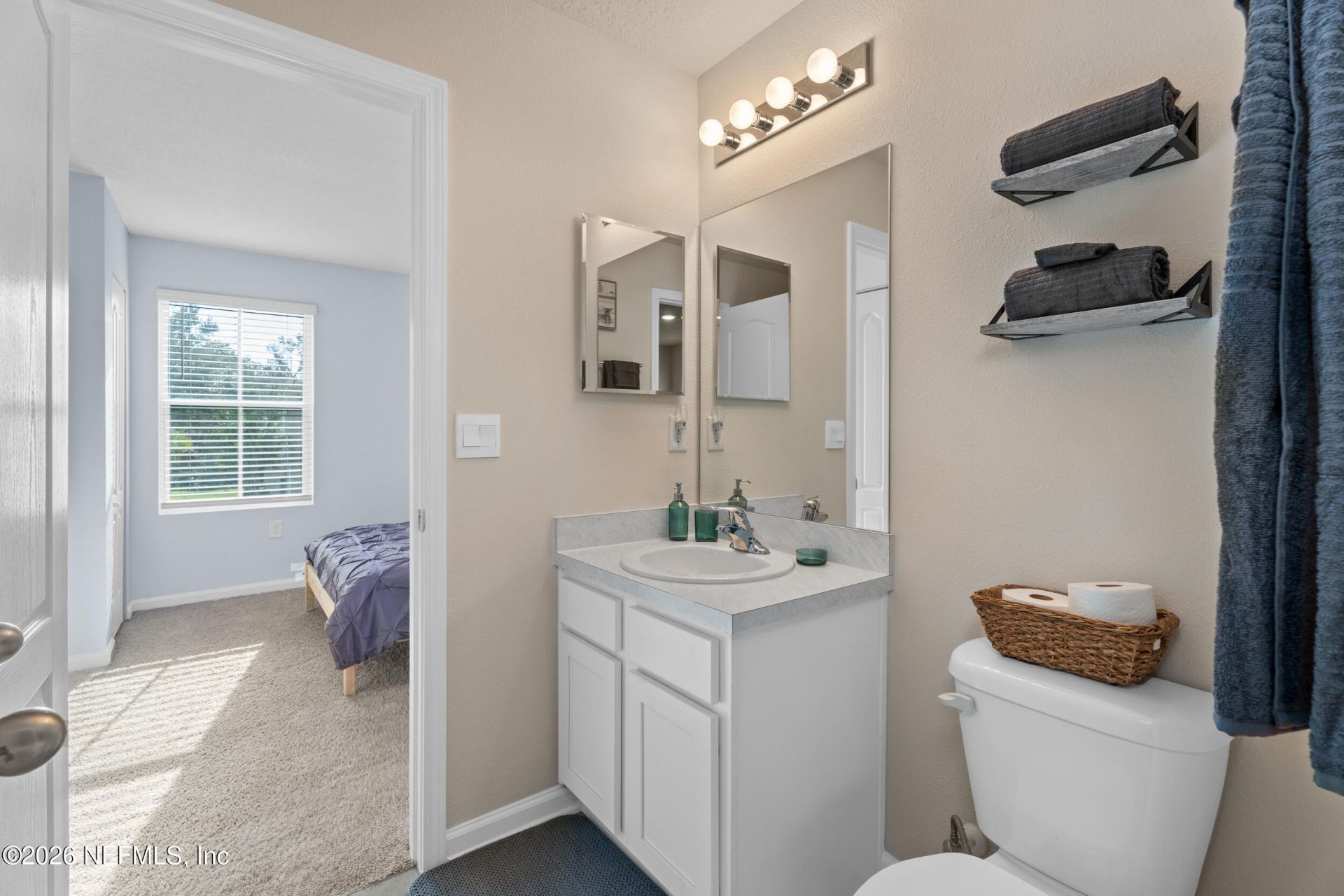 237 Aralia Lane, Jacksonville, FL 32216 Photo