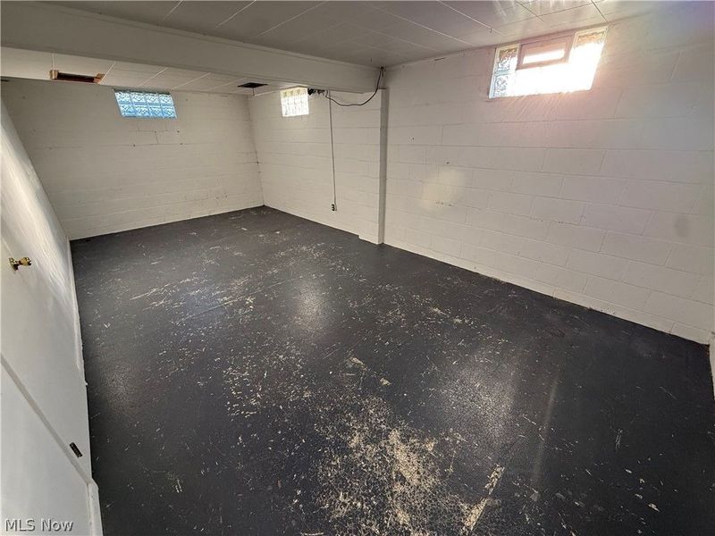 2024 Delaware Drive SE, New Philadelphia, OH 44663 Photo 19