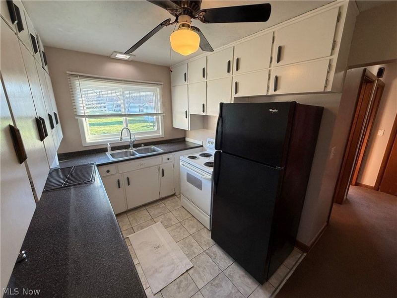 2024 Delaware Drive SE, New Philadelphia, OH 44663 Photo 8