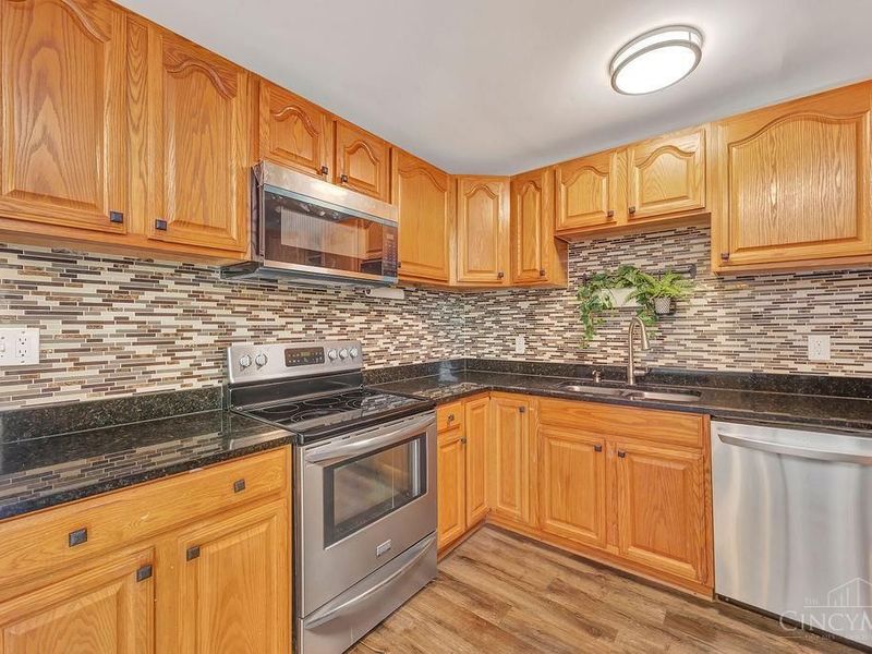 2611 Retford Drive, Colerain Township, OH 45231 Photo 9