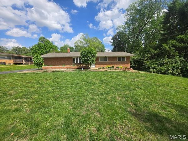 12350 Centerbrook Drive, Black Jack, MO 63033