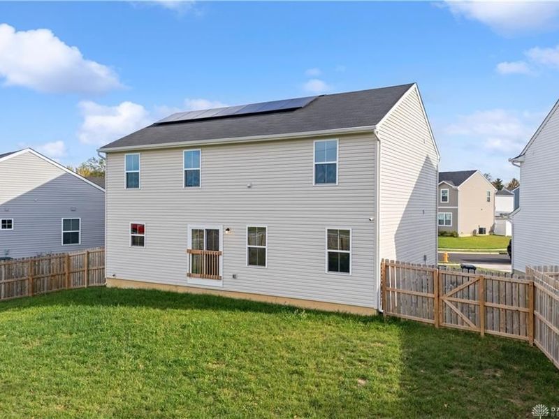 166 Chesapeake Circle, Springfield, OH 45505 Photo 14