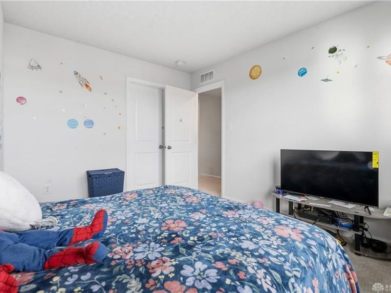 166 Chesapeake Circle, Springfield, OH 45505 Photo 5