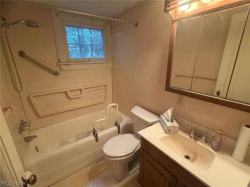 1133 Bellview Street NE, Canton, OH 44721 Photo 29