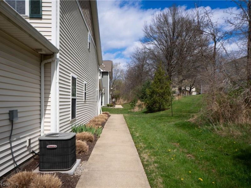 13667 Woodcroft Trace, North Royalton, OH 44133 Photo 29