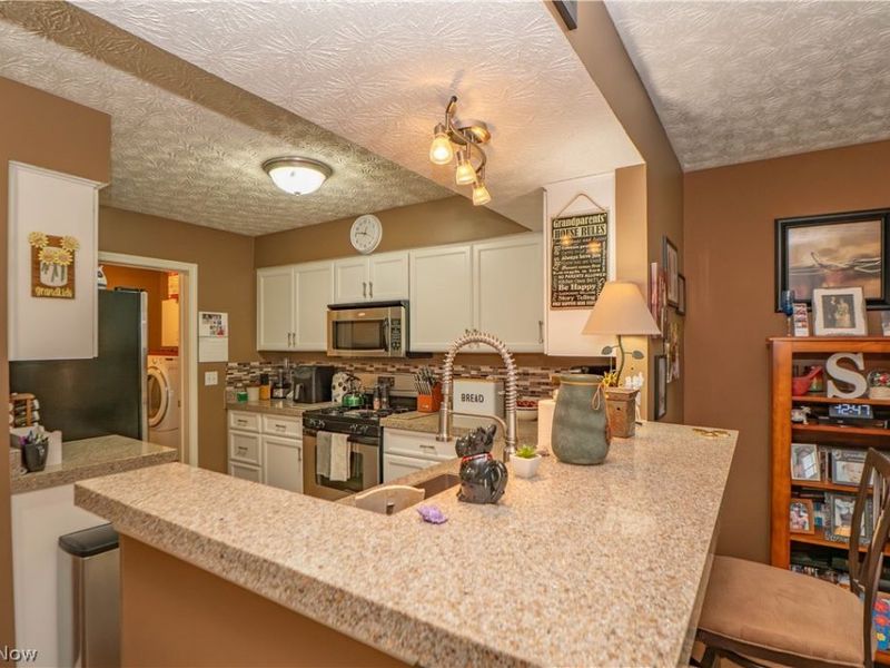 13667 Woodcroft Trace, North Royalton, OH 44133 Photo 7