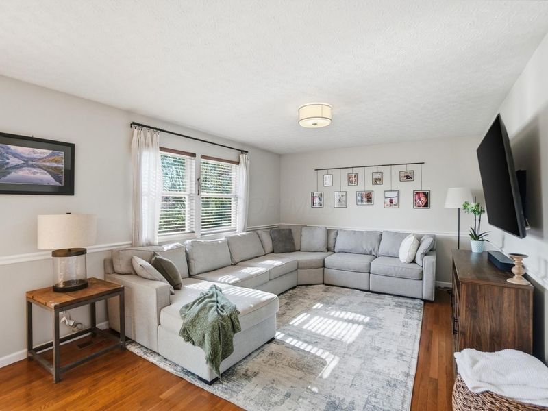 5294 Saddlebrook Drive, Columbus, OH 43221 Photo 15