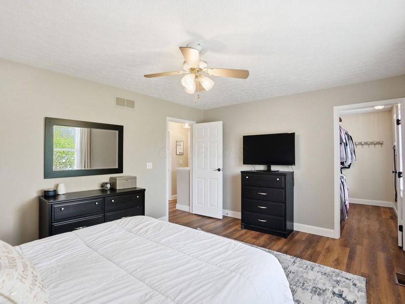 5294 Saddlebrook Drive, Columbus, OH 43221 Photo 20