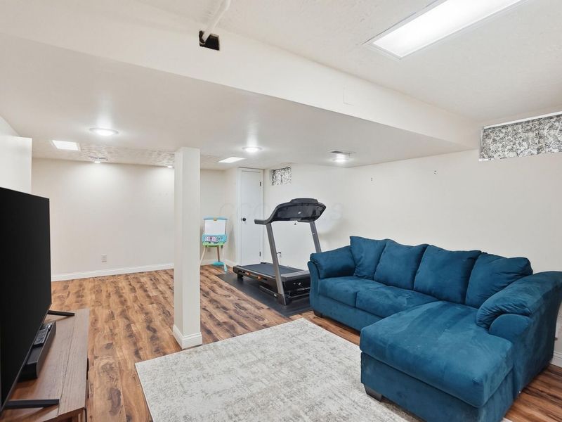 5294 Saddlebrook Drive, Columbus, OH 43221 Photo 29