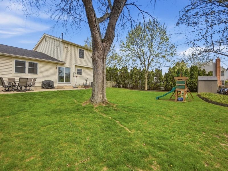 5294 Saddlebrook Drive, Columbus, OH 43221 Photo 3