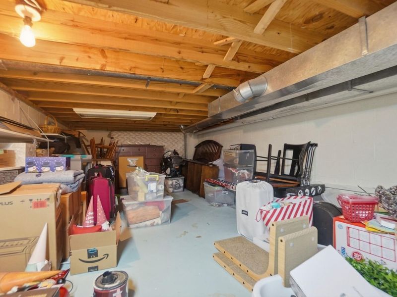 5294 Saddlebrook Drive, Columbus, OH 43221 Photo 40