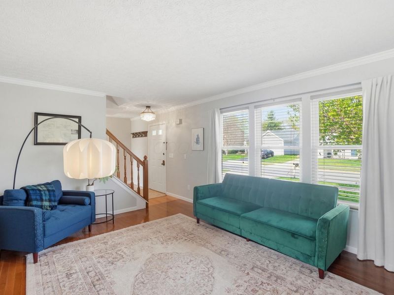 5294 Saddlebrook Drive, Columbus, OH 43221 Photo 6