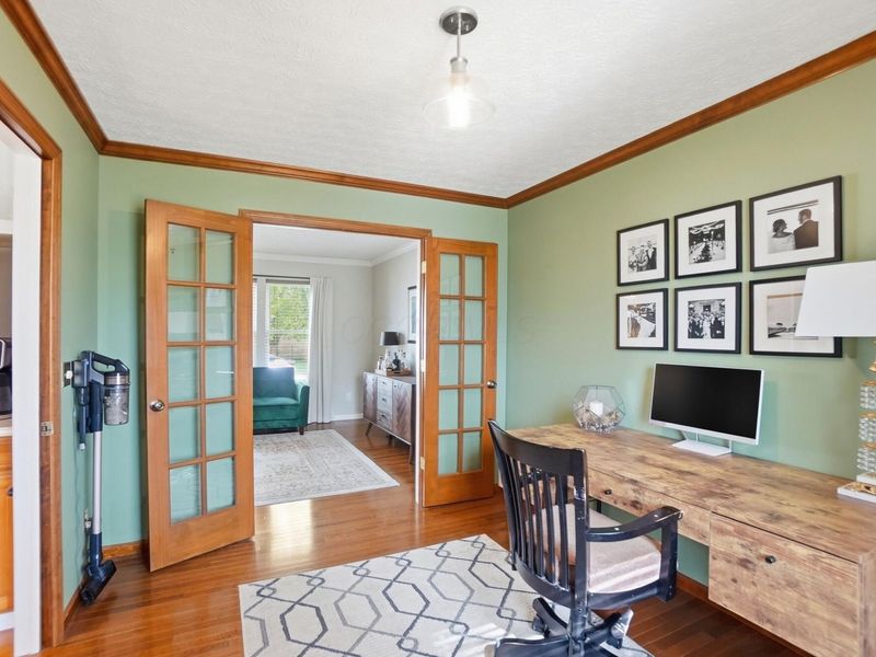 5294 Saddlebrook Drive, Columbus, OH 43221 Photo 8