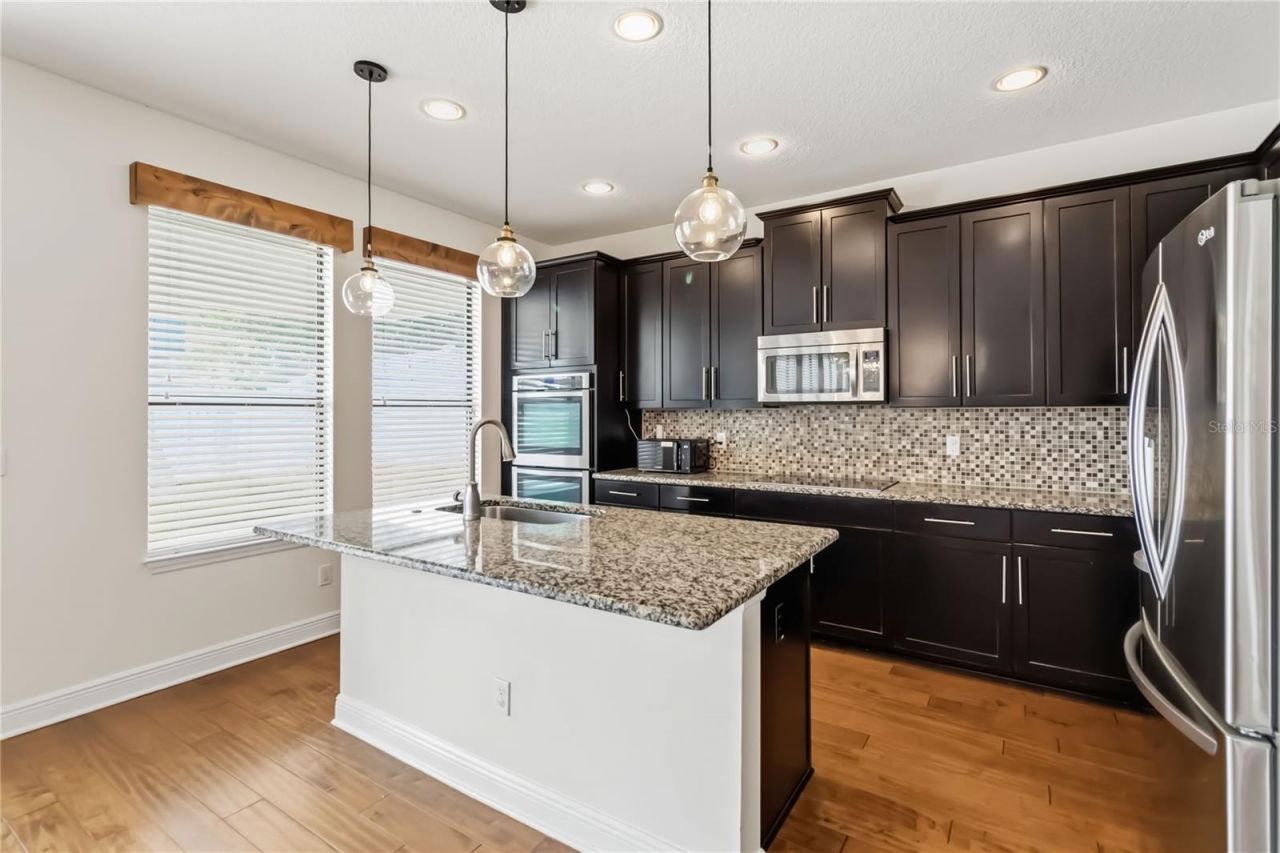 911 Arbor Pointe Avenue, Minneola, FL 34715 Photo