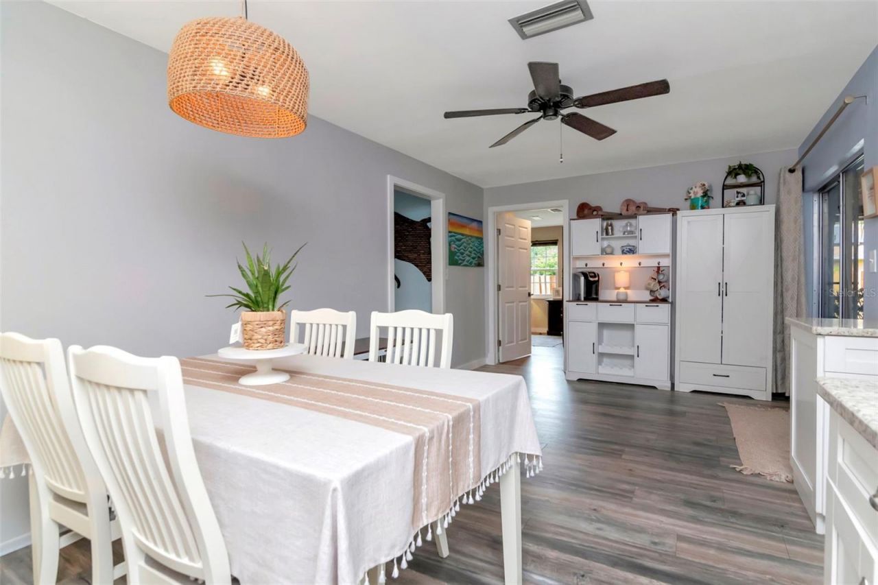 2601 60th Avenue S, Saint Petersburg, FL 33712 Photo