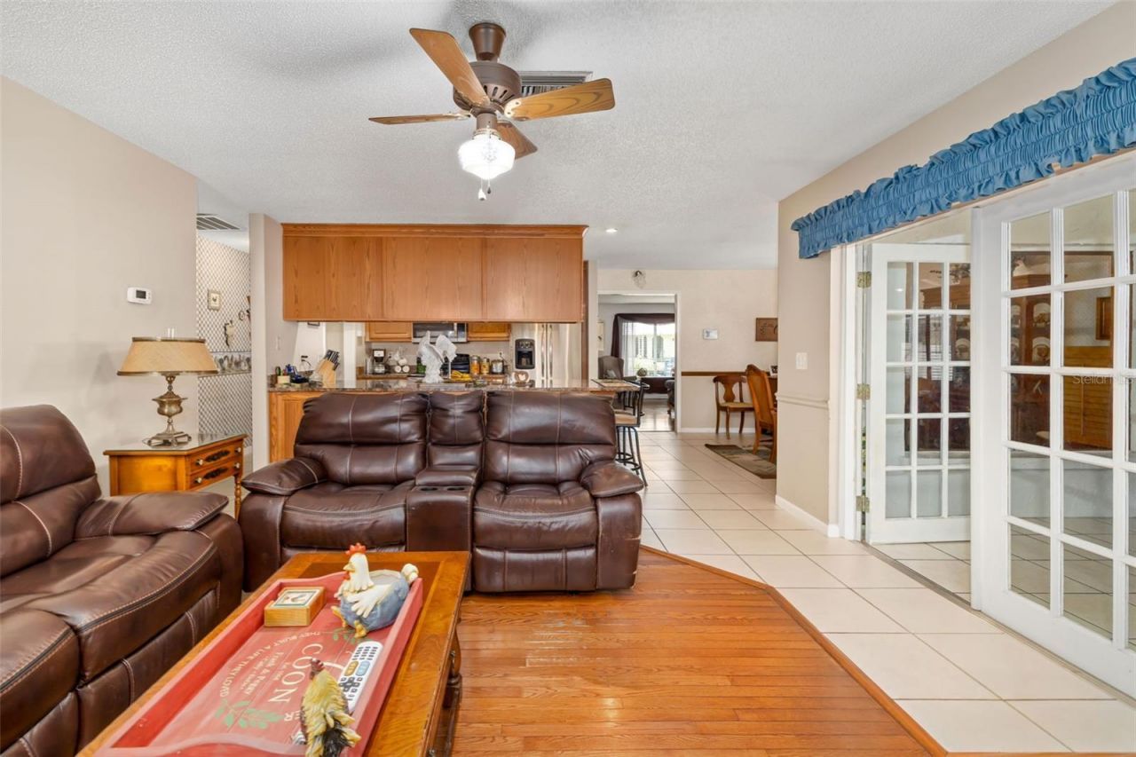 2005 39th Street W, Bradenton, FL 34205 Photo