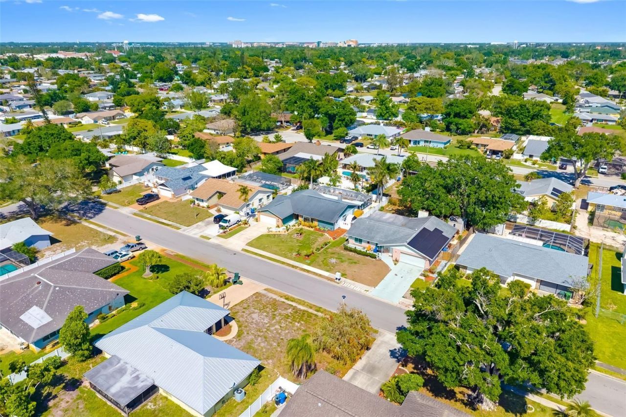 2005 39th Street W, Bradenton, FL 34205 Photo