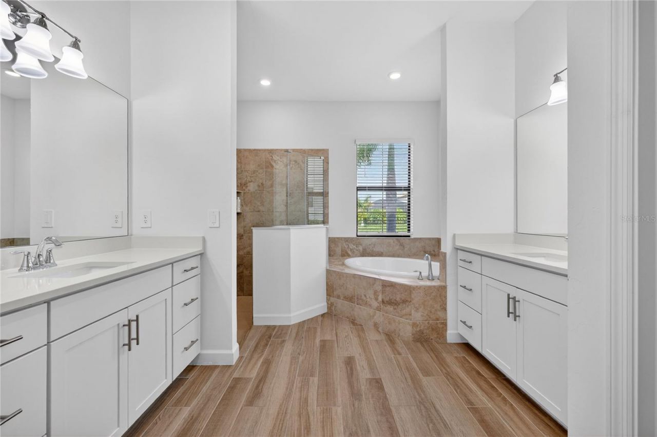 4911 Sparkling Sea Lane, Bradenton, FL 34211 Photo