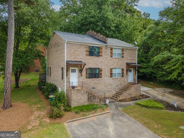 221 Sleepy Creek Drive, Athens, GA 30606