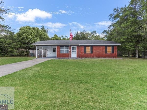 113 Mayfair Road, Jesup, GA 31546