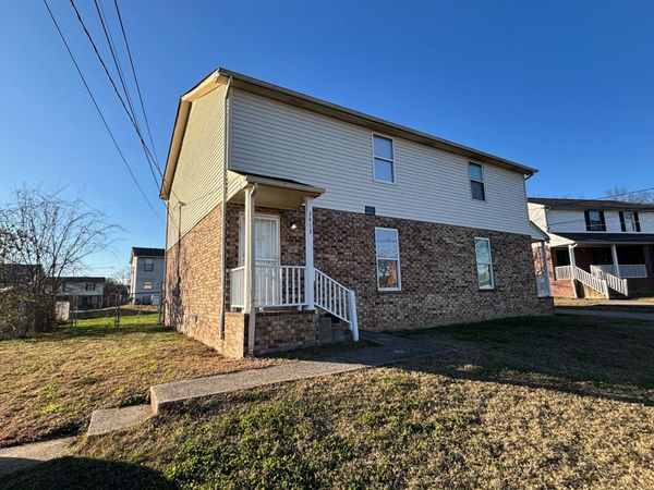 3415 Meadow Ct, Nashville, TN 37207