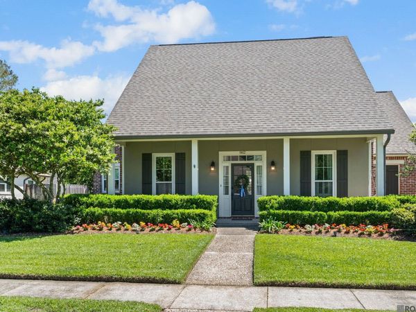 862 Pastureview Dr, Saint George, LA 70810