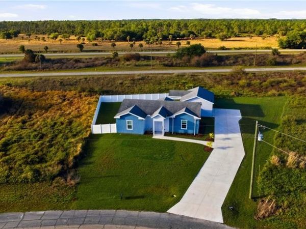 9022 Bamboo CIR , LABELLE, FL 33935